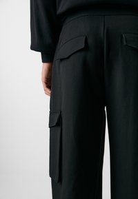 Don't Waste Culture OISHI UNISEX - Παντελόνι cargo - black