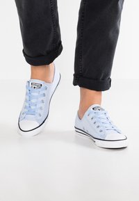 Converse Baskets basses - light blue
