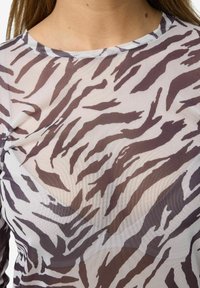Noisy May NMJUDITH BG - Blus - black