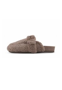 Unselected, taupe