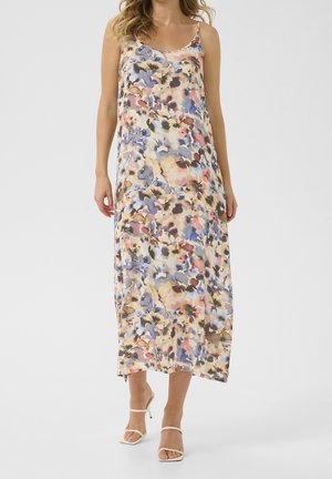 Sukienka maxi w kwiatowy wzór z lekkiego materiału, z regulowanymi ramiączkami, luźnym krojem i mieszanką pastelowych kolorów: brzoskwiniowego, niebieskiego i kremowego.