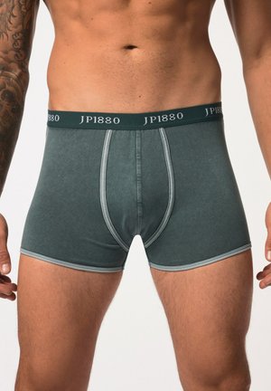 Boxers ajustados para hombre en tejido verde oscuro con costuras grises. Presenta una cinturilla ancha con la marca "JP1880". Diseño de pierna corta.