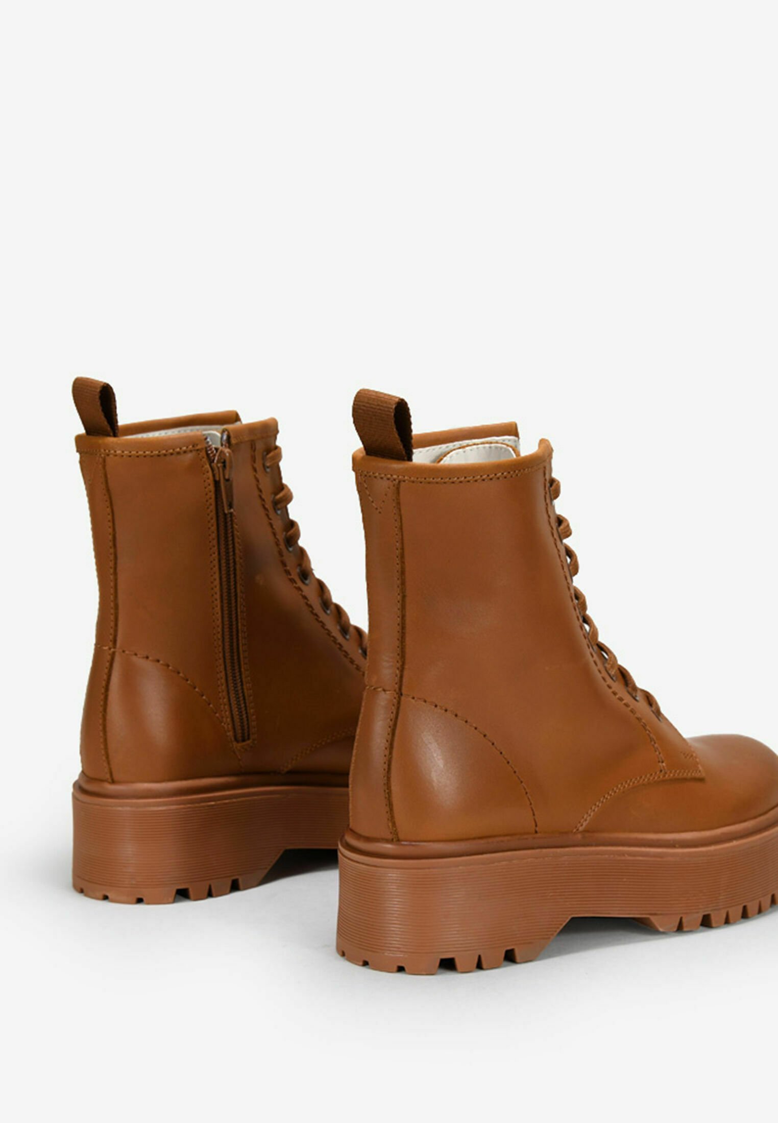 Bosanova MILITARES - Botines con plataforma - cuero/camel - Zalando.es
