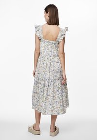Pieces PCAMARYL DRESS - Dnevna haljina - cloud dancer