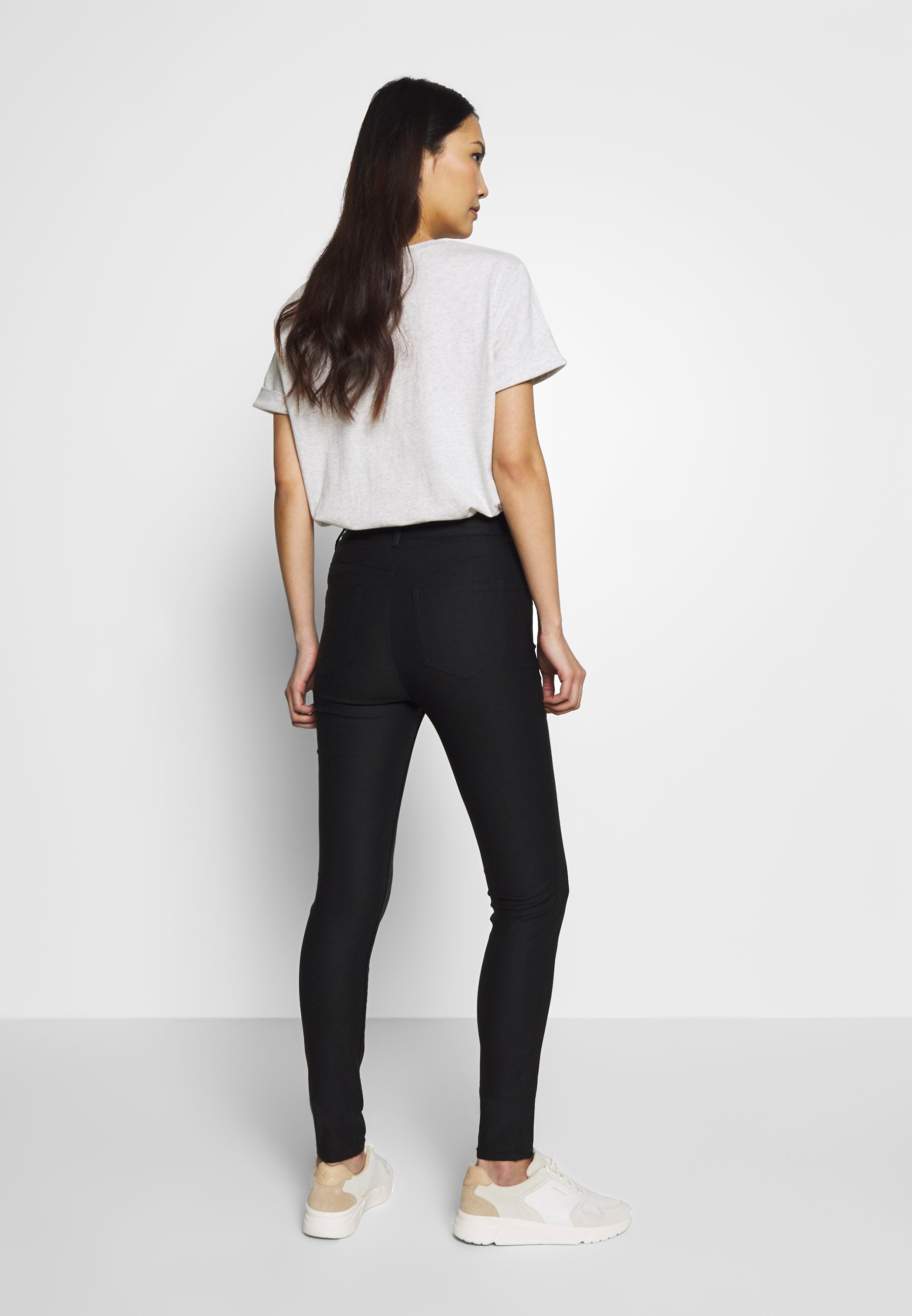 Freequent SHANNON Broek blackZwart Zalando.nl JDY JDYPERNILLE Trui mermaid Zalando.nl