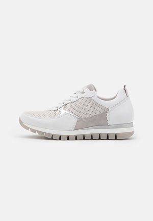 Sneakersy niskie