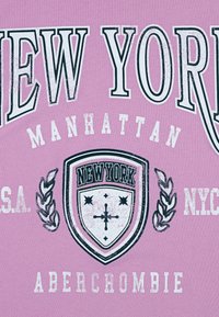 Abercrombie & Fitch CREST BOXY TEE - T-Shirt print - begonia pink