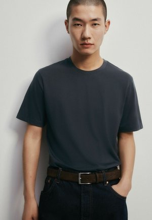 THE SET, Lihtne T-särk - navy