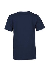 T-paita, jossa on lyhyet hihat, tummansininen ja valmistettu puuvillasta. Yksinkertainen muotoilu, pyöreä pääntie, ilman kuvioita tai logoja. Yhtenäinen tumma väri koko paidassa.