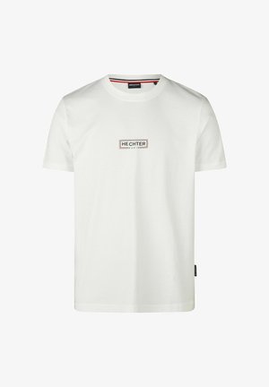 Witte katoenen t-shirt met korte mouwen en een ronde halslijn. Heeft een rechthoekig "HECHTER PARIS" logo in zwart en rood.