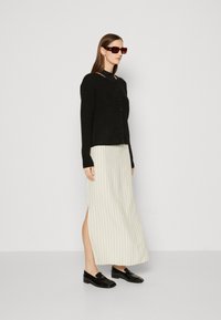 Mos Mosh CARDIGAN - Adīta jaka - black