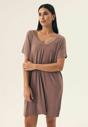Henderson NOVES mauve