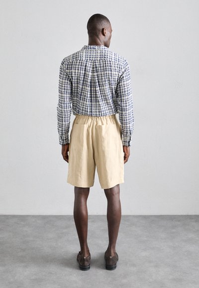 Paul Smith Šortky - sand