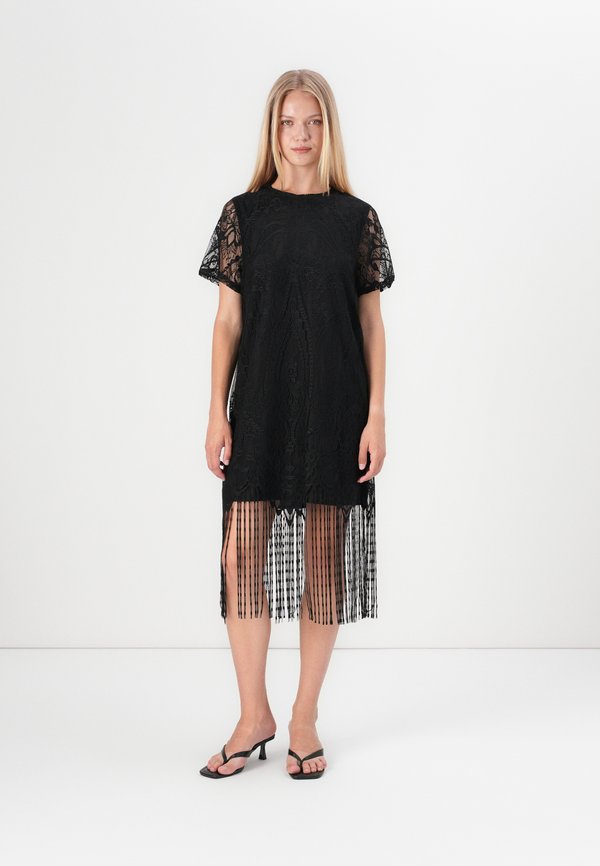 PCMARY SHORT FRINGE DRESS - Freizeitkleid