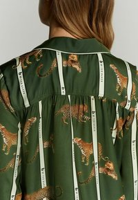 B by Ted Baker SET zielony