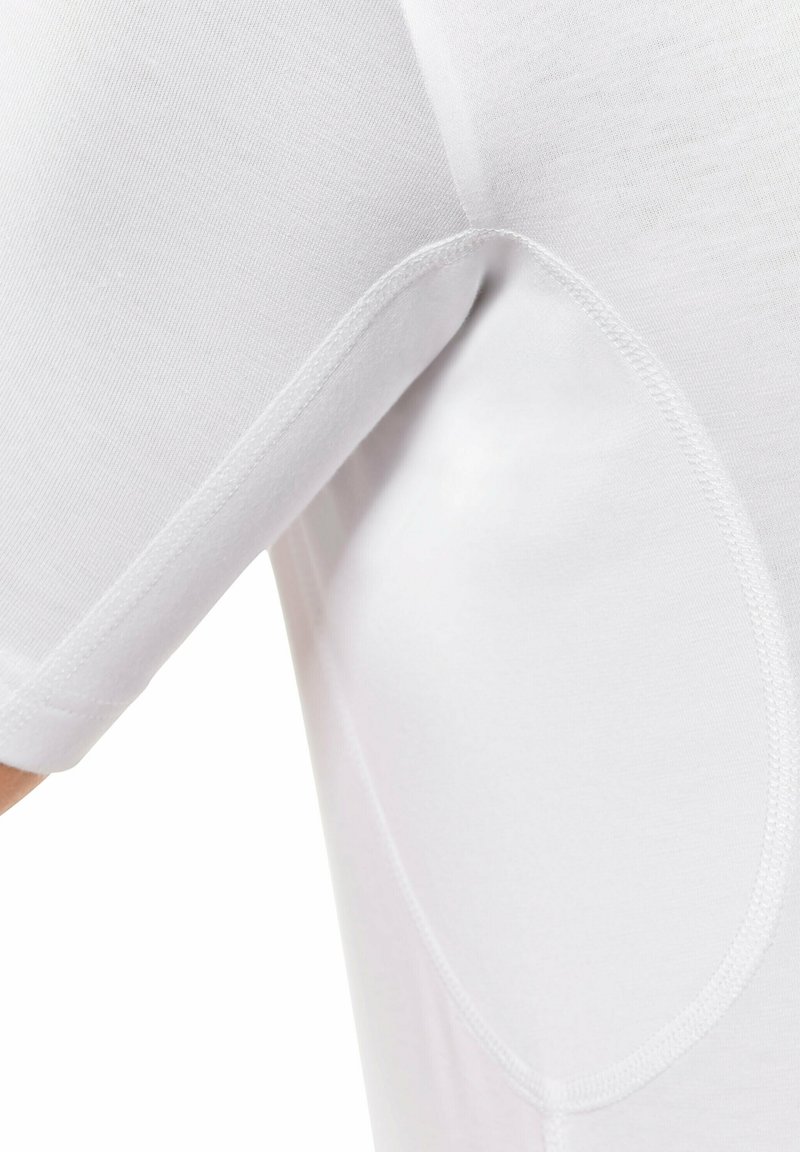 FALKE Daily Climate Control Outlast W Bhp cotone viscosa asciugatura rapida 1 pezzo, Slip a culotte Donna, Bianco White 2000, XS