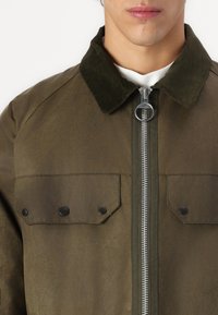 Barbour RE ENGINEERED BEDALE JACKET - Jachetă subțire - beech