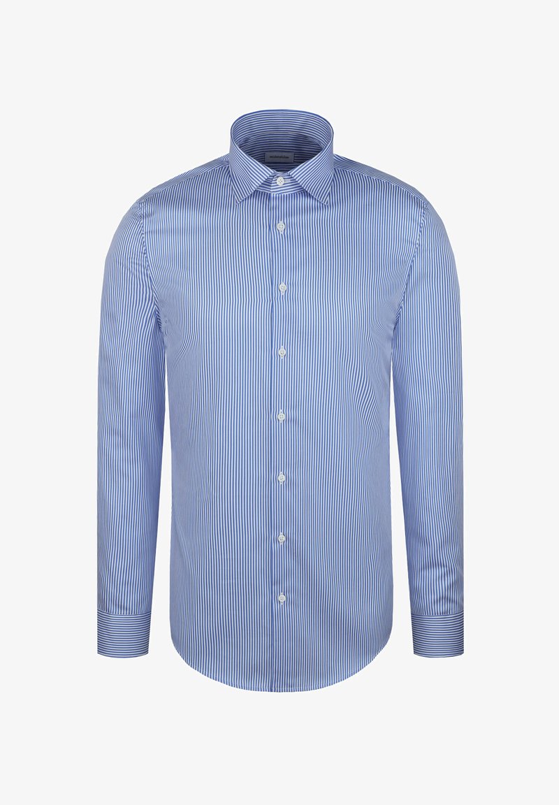 Chemise à rayures bleu clair à boutons avec manches longues et col standard. Présente de petits boutons et un ourlet droit.