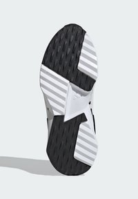adidas Performance AVRYN X - Chaussures fitness - core black   cloud white   cloud white