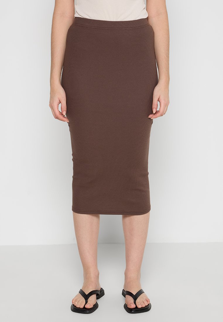 Iro Kokerrok bruin