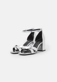 Even&Odd Wide Fit Sandálias - silver
