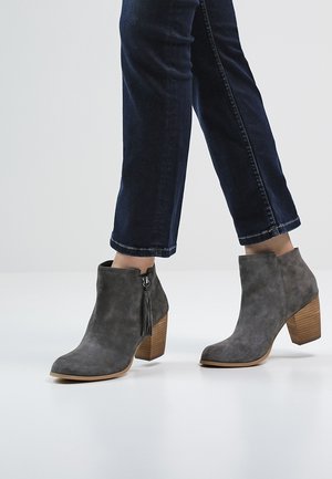 Pier One, Boots à talons - grey