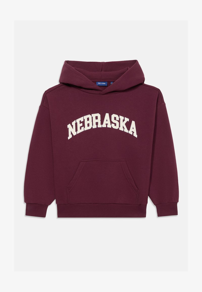 Bordo kapuljača s džepom sprijeda i bijelim natpisom "NEBRASKA" u lukovitom dizajnu. Mješavina pamuka, mekana tekstura.