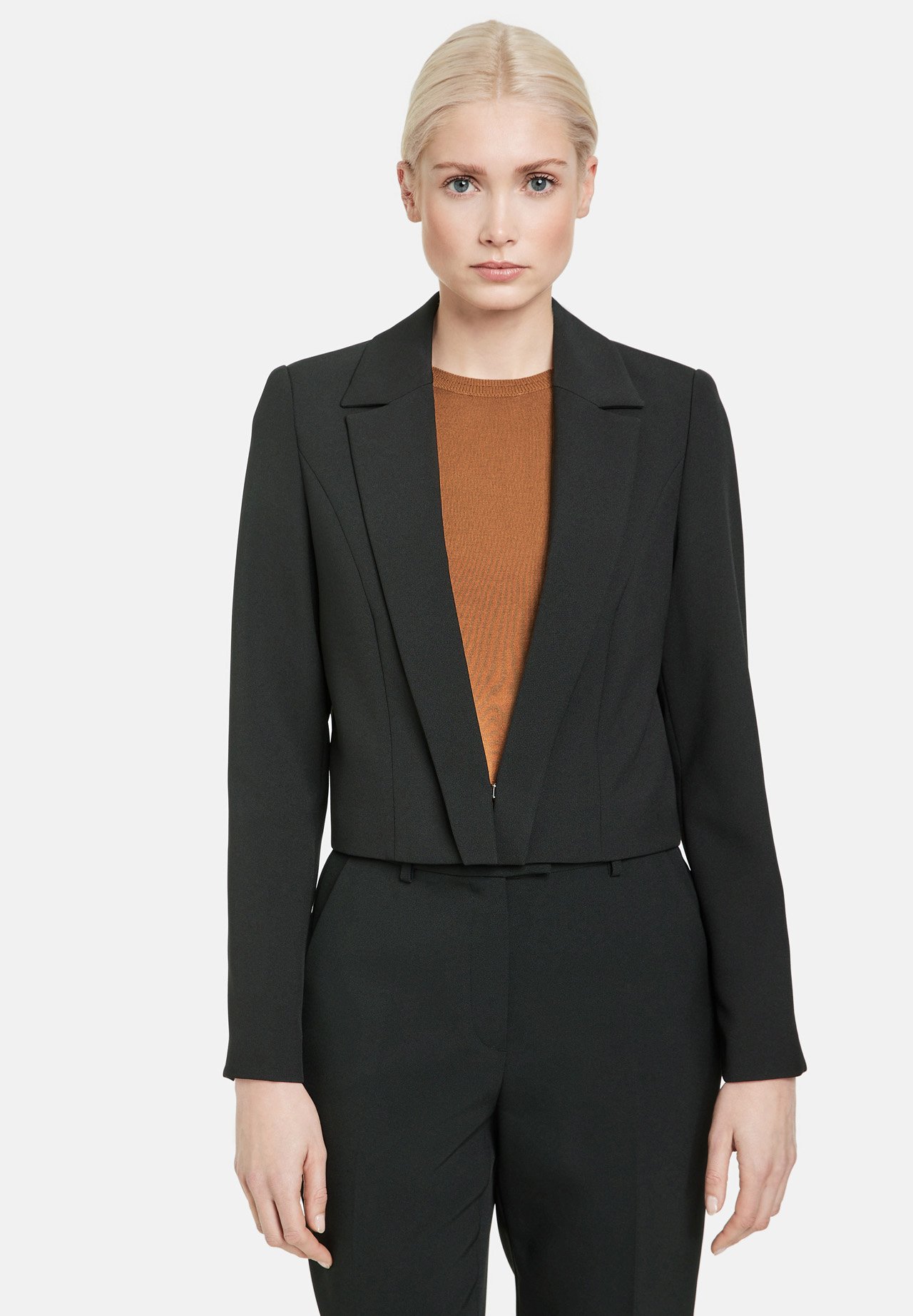 Blazer Femme Court Cintré Manches Longues - TAIFUN - Viscose Polyamide Élasthanne - Fermeture Crochets - 10