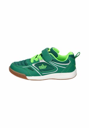 Grüner Sportschuh mit strukturiertem Obermaterial, weißen und grauen Akzenten, Klettverschluss und Gummisohle. Er hat leuchtend grüne Schnürsenkel und Isolierung.
