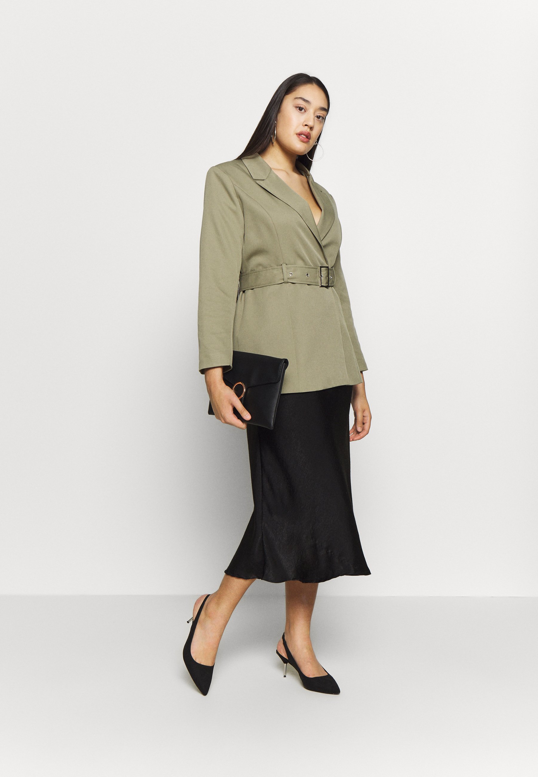 Missguided Plus BELTED TAILORED JACKET Kort kåpe frakk Missguided Plus BELTED TAILORED - Shorts - mint