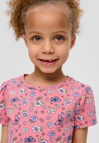 s.Oliver MIT ALL-OVER-PRINT - Freizeitkleid - rosa