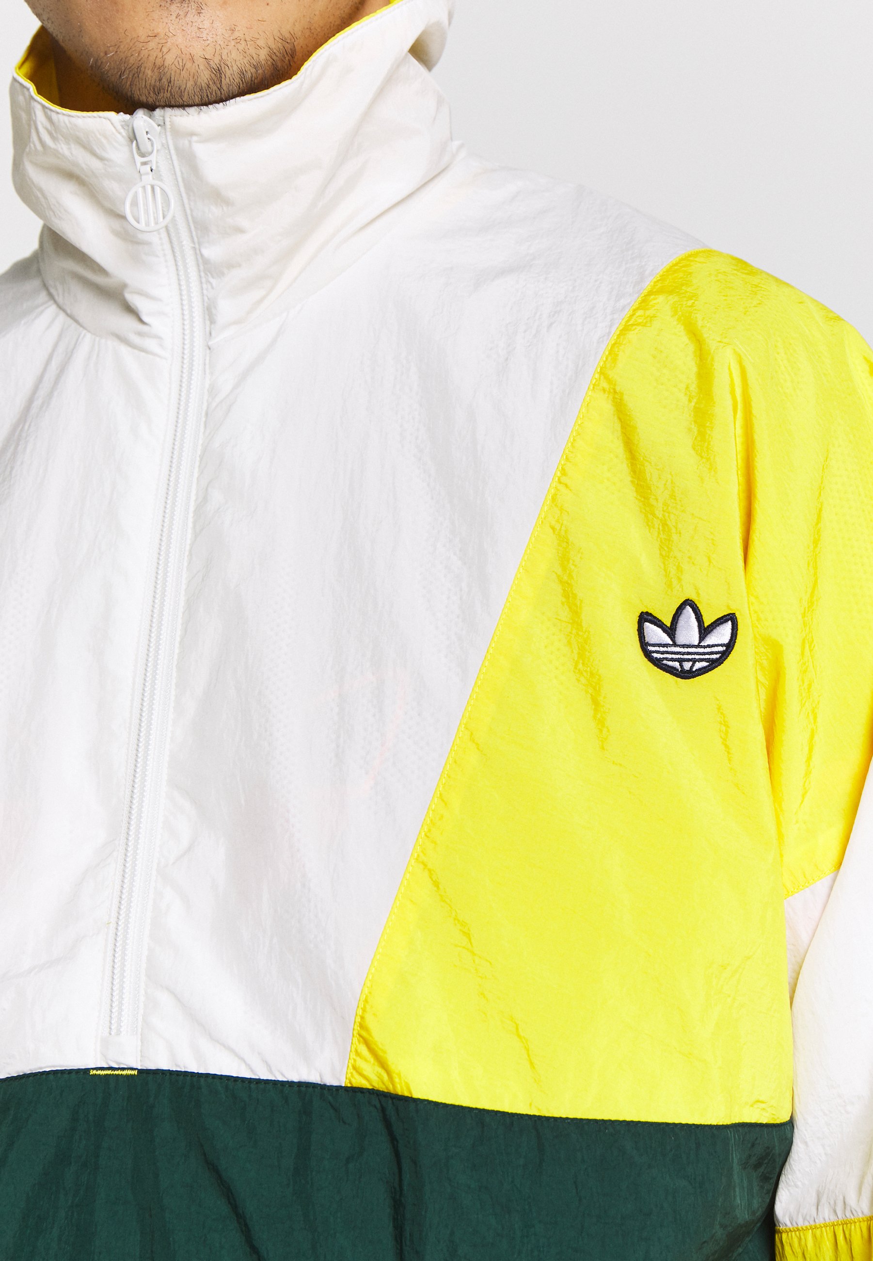 SAMSTAG SPORT INSPIRED TRACKSUIT JACKET Windbreaker yellowwhitegreen SAMSTAG SPORT INSPIRED TRACKSUIT JACKET Windbreaker yellowwhitegreen