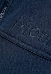 Unausgewählt, midnight navy