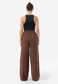 Pegador DRIESA - Tepláky - heavy washed hazel brown