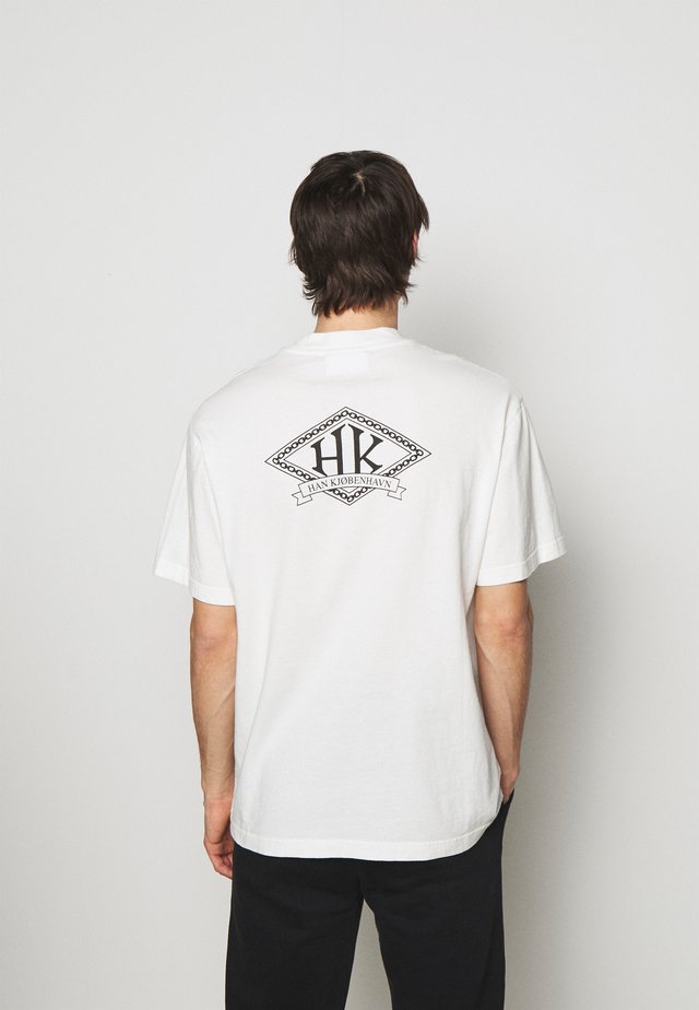 BOXY TEE BACK - T-shirt med print - off white