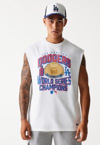 New Era - MLB LOS ANGELES DODGERS GRAPHIC TEE - Klub merchandise - white Miniaturebillede 1