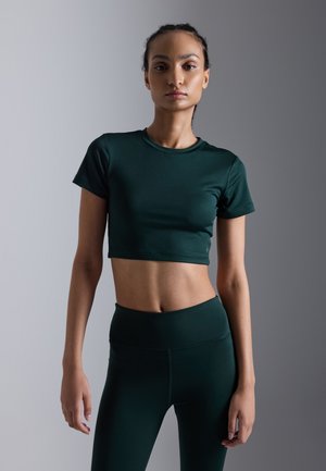 ESSENTIAL CROPPED SHORT SLEEVE T-SHIRT - T-paita - dark green