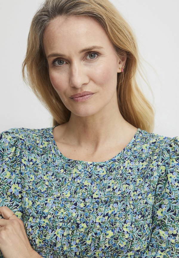 FRMALU - Blouse - forest shade ms leaf flower2