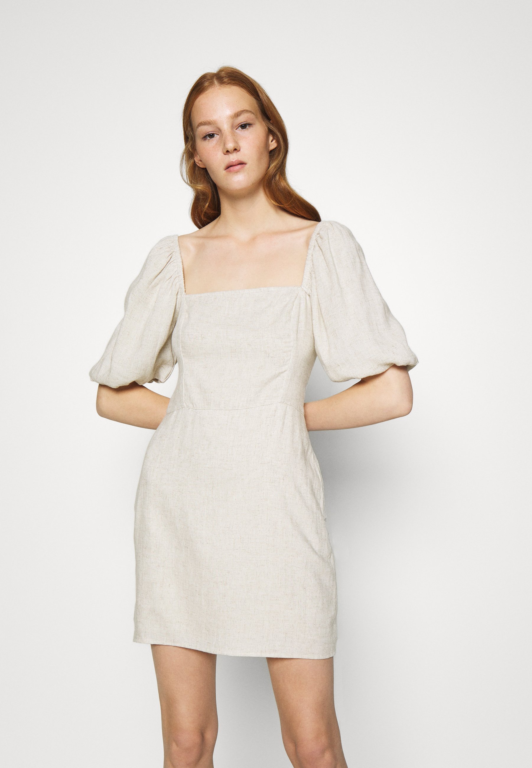 iro kasra dress