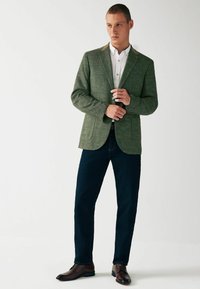 Next REGULAR FIT - Sako - green
