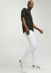 Jack & Jones Slimfit džínsy - white