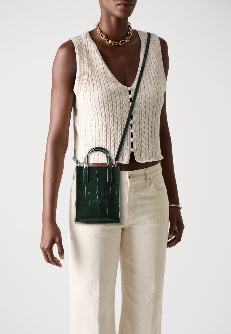 Ted Baker GATOCON EFFECT MINI ICON BAG - Ručna torba - mid green
