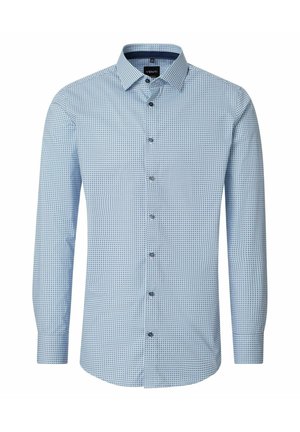 Jasnoniebieska męska koszula wizytowa o wąskim kroju z ciemnoniebieskim wzorem w kółka, długimi rękawami, zapinana na guziki z ostrym kołnierzykiem.
