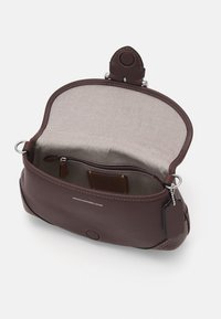 COACH GLOVETANNED SOHO - Handbag - maple