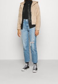ONLY Forro polar - beige