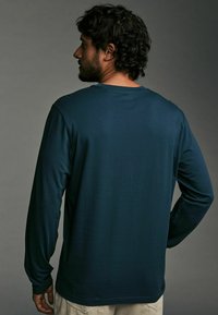 Next 4 PACK REGULAR FIT - Ilgarankovis viršutinės dalies drabužis - charcoal blue green neutral