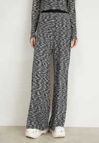 Mads Nørgaard - SPACE VERAN PANTS - Leggings - Hosen - multi black Thumbnail-Bild 1