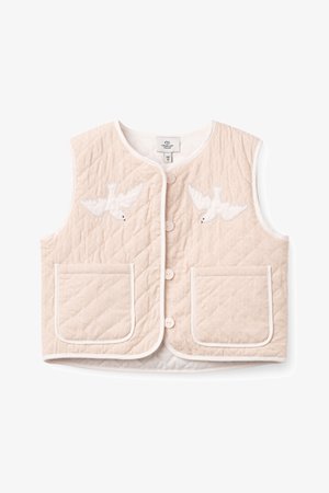 Vestă bej matlasată, fără mâneci, cu nasturi în față, două buzunare și aplicări albe în formă de păsări pe piept.