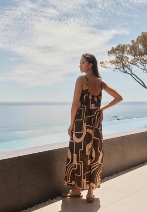 Next REGULAR FIT TEXTURED BEADED - Velika haljina - brown cream print