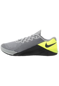 Nike Performance Træningssko - grey
